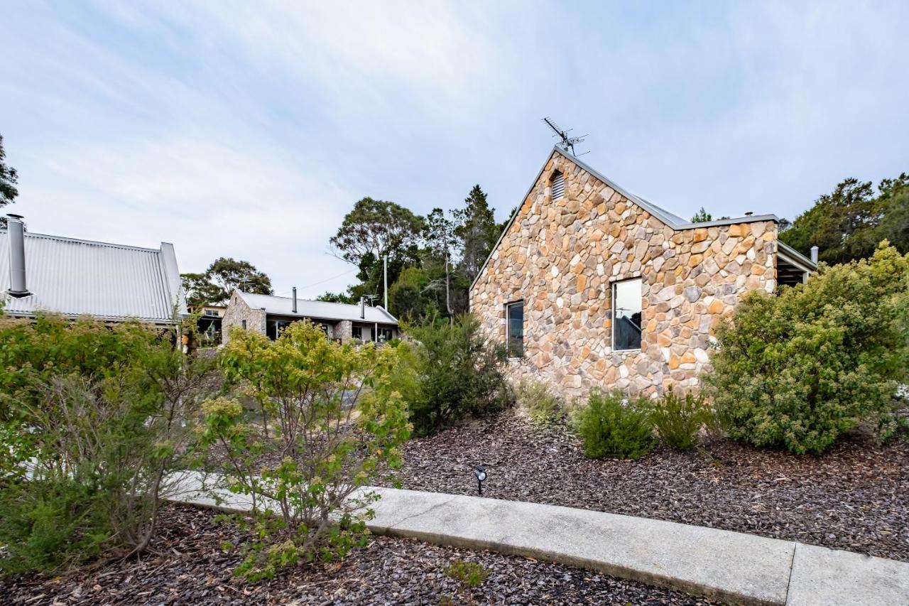 Freycinet Stone Studio 6 - Mica Apartment Coles Bay Bagian luar foto